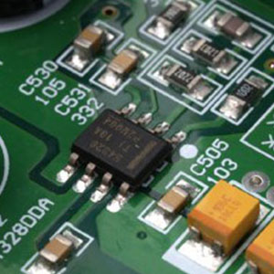 深圳三星貼片電容代理商：電腦主板上貼片電容大小怎么看？